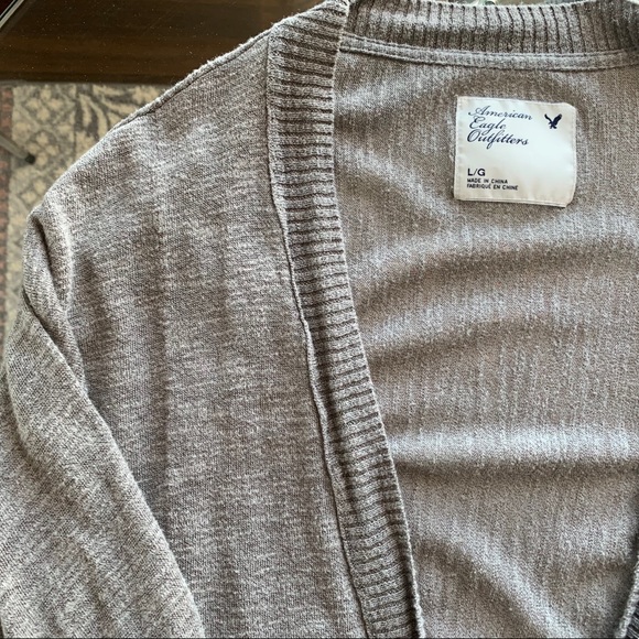 American Eagle Light Grey 3/4 Sleeve Cardigan - Picture 2 of 3